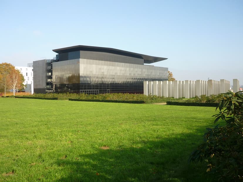 Paid international art residency opens to Wales-based artists
